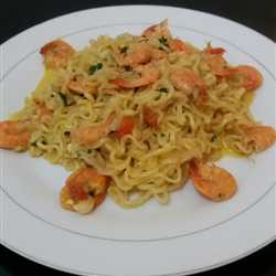 Garlic Shrimp Alfredo Noodle