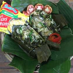 Pepes Mie Peda