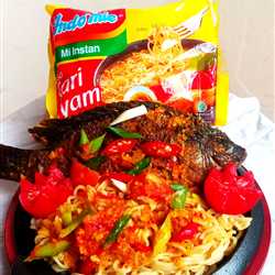 Indomie Kari Pesmol Ikan