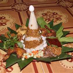 TIM (Tumpeng Imut Manis)