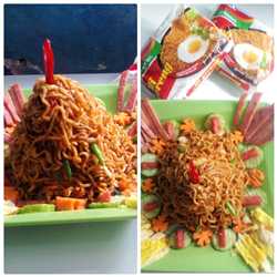 Indomie tumpeng ceria