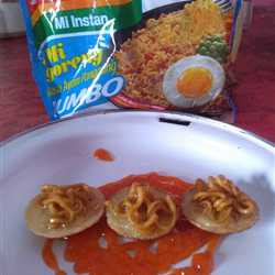 mini cup noodles