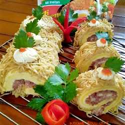 INDOMIE ROLL CAKE