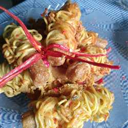 Indomie isi sosis 