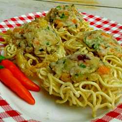 Sarang 'BUKAN' Burung Mie