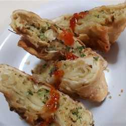 Martabak mie pedas