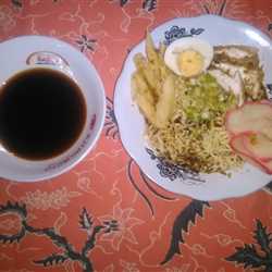 Rujak mie indomie