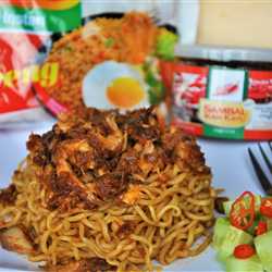 Indomie Goreng Sambal Ikan Kayu
