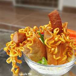 Lumpia Mie Sosis