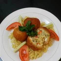Chicken ball with creamy noodle