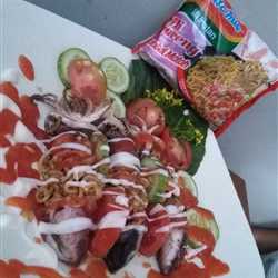 sotong bakar isi indomie goreng sambal matah